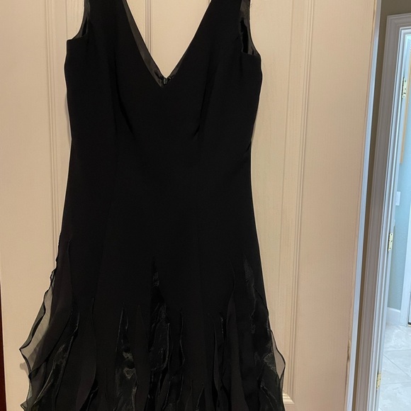 NWT White House Black Market Little Black Dress - Picture 2 of 11